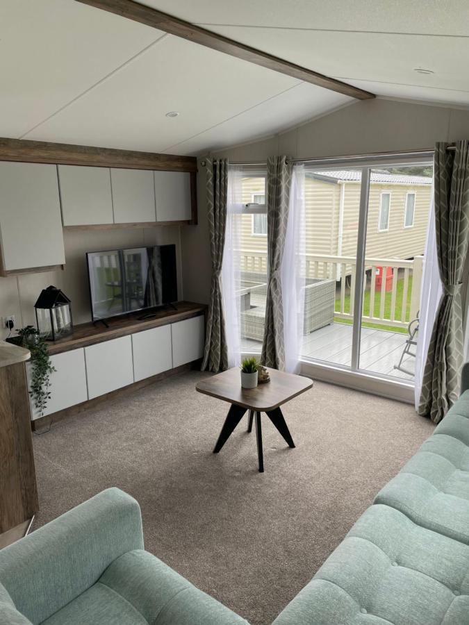 Lazy Bear Lodge Northumberland Swarland Экстерьер фото